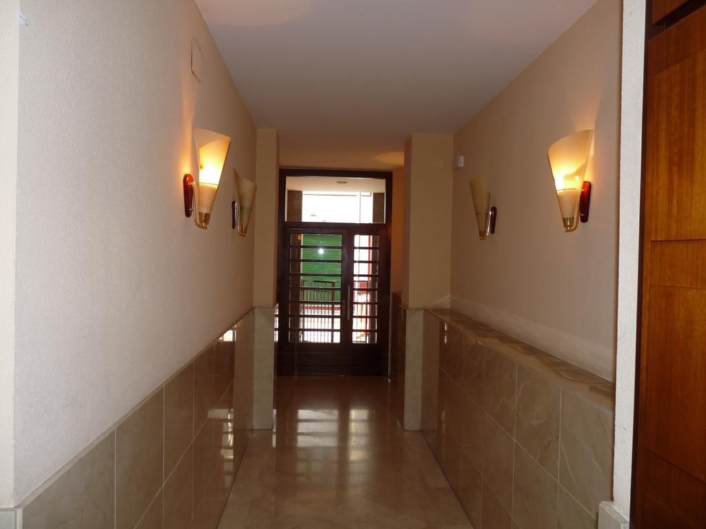 Apartaments Tropic โยเรตเดมาร์ ภายนอก รูปภาพ