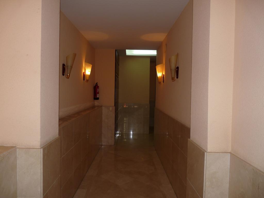 Apartaments Tropic โยเรตเดมาร์ ภายนอก รูปภาพ