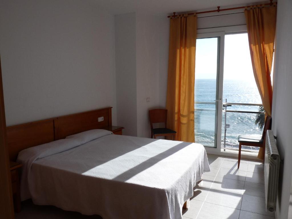 Apartaments Tropic โยเรตเดมาร์ ห้อง รูปภาพ
