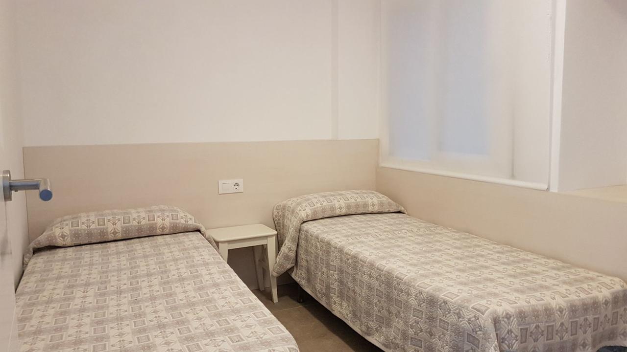 Apartaments Tropic โยเรตเดมาร์ ภายนอก รูปภาพ